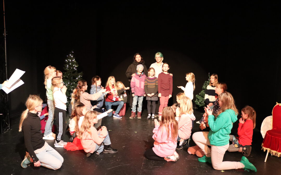 Proben des Weihnachtsmusicals